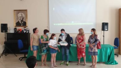 Photo of AL DE AMICIS PRESENTATO IL CD CON L’INNO “LA SCUOLA CHE VORREI”.