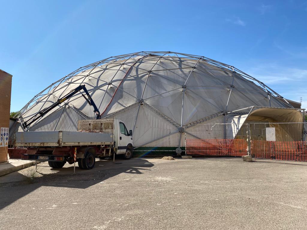 AL VIA I LAVORI DI RIQUALIFICAZIONE DELLA CUPOLA GEODETICA DI VIA MAZZINI.  – San Severo Città