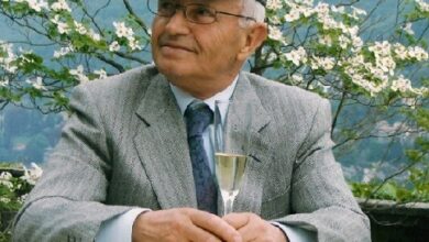 Photo of LA GIORNALISTA E  IL MAESTRO PISTILLO