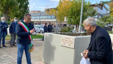 Photo of INTITOLATA UNA PIAZZETTA A MONS. CESARE BONICELLI. “NON PER APPARIRE, MA PER ESSERE”, IL SUO MOTTO